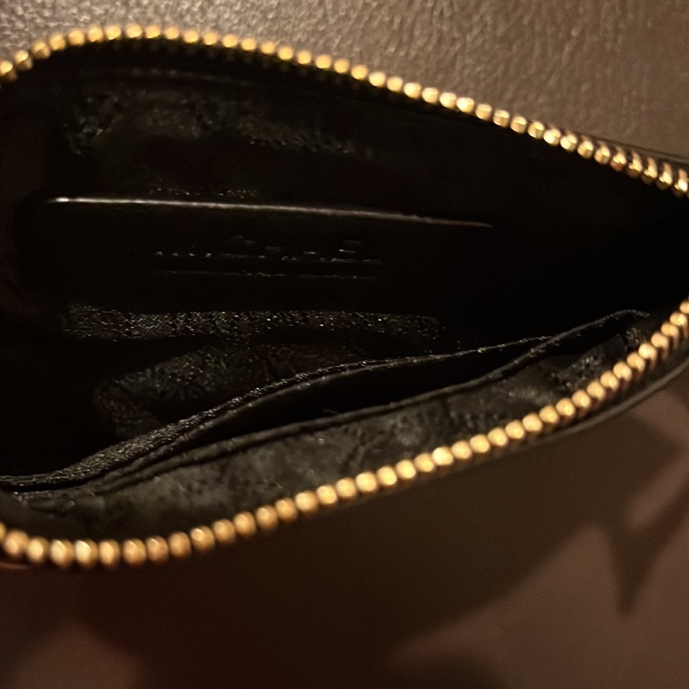Michael Kors Wallet - Picture 4 of 4